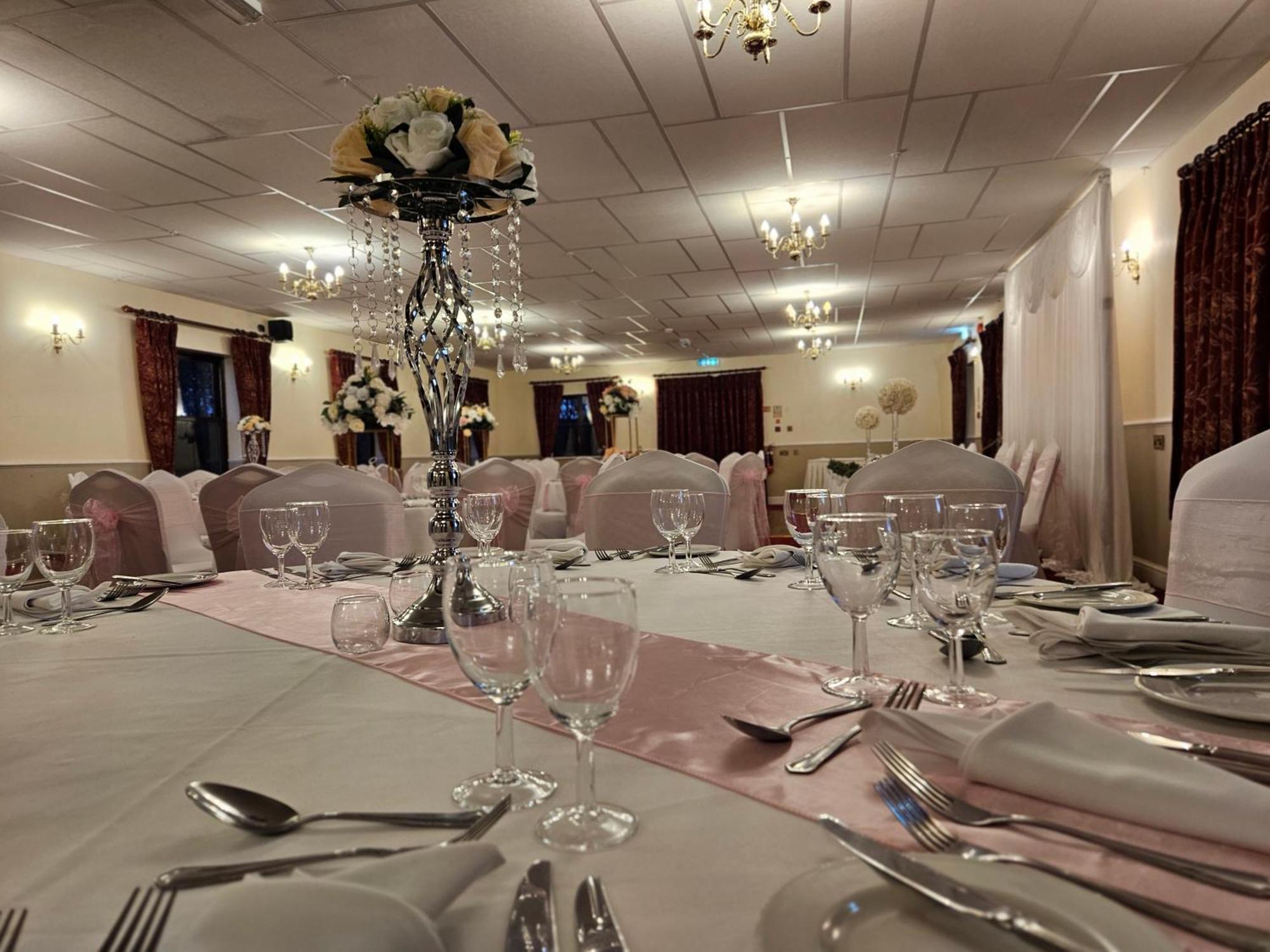 Marsh Farm Hotel Σουίντον Εξωτερικό φωτογραφία